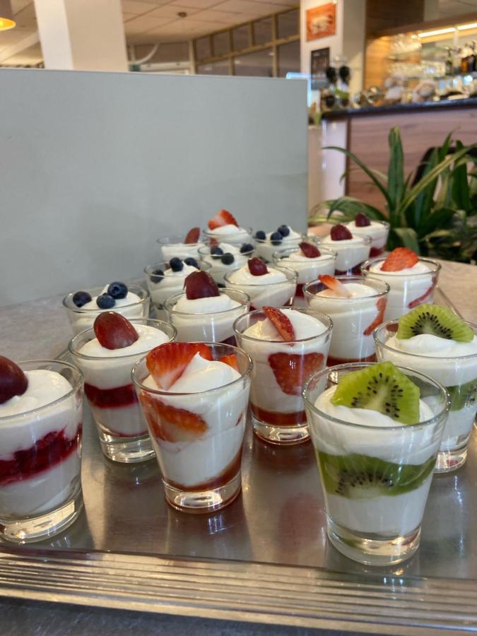 Garni Hotel Pyramida Cheb Bagian luar foto